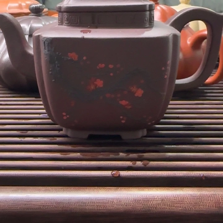 茶壶紫砂密密麻麻