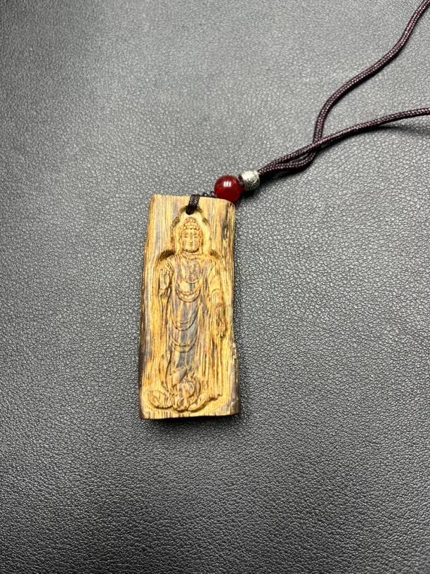 【小茜】C487沉木雕刻吊牌