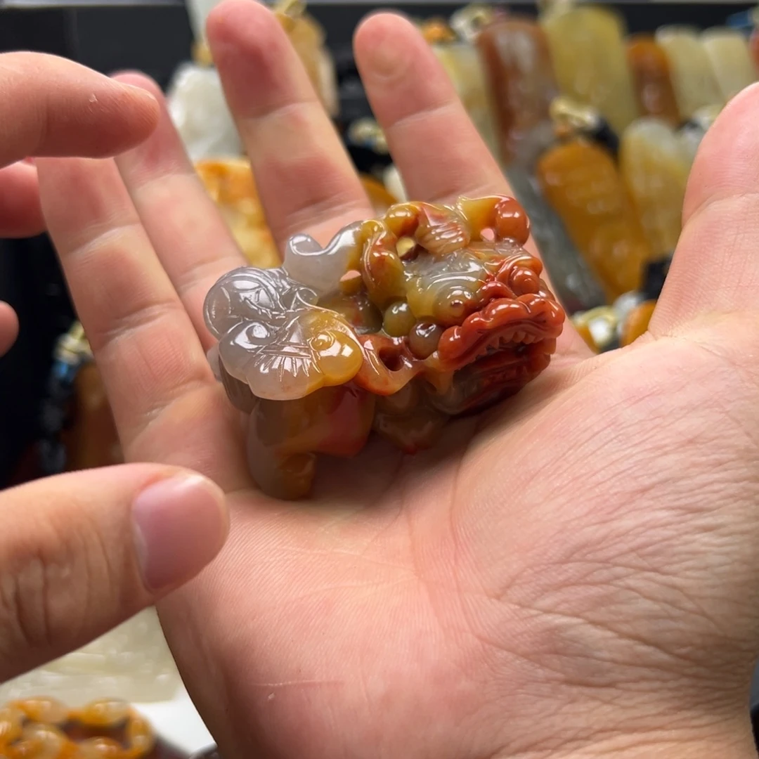 石英质玉（黄龙玉）未镶嵌多样性发货，发其一