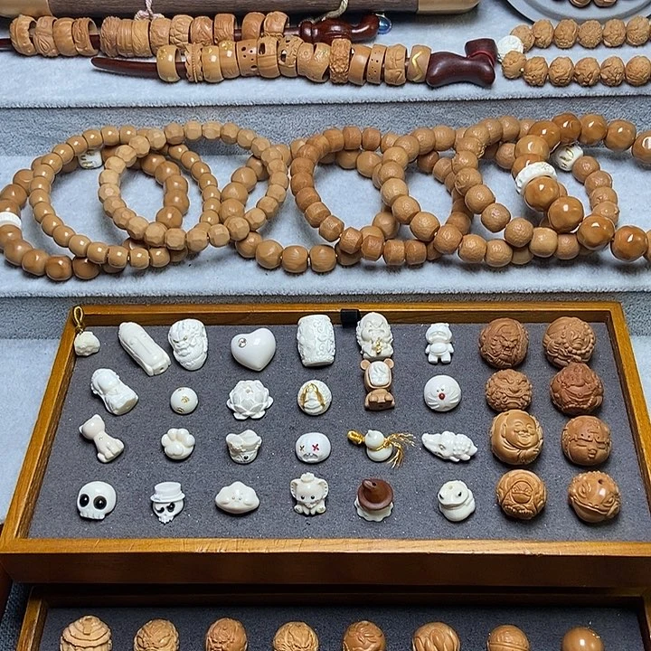 手串桃核岢**妈猛犸小米珠