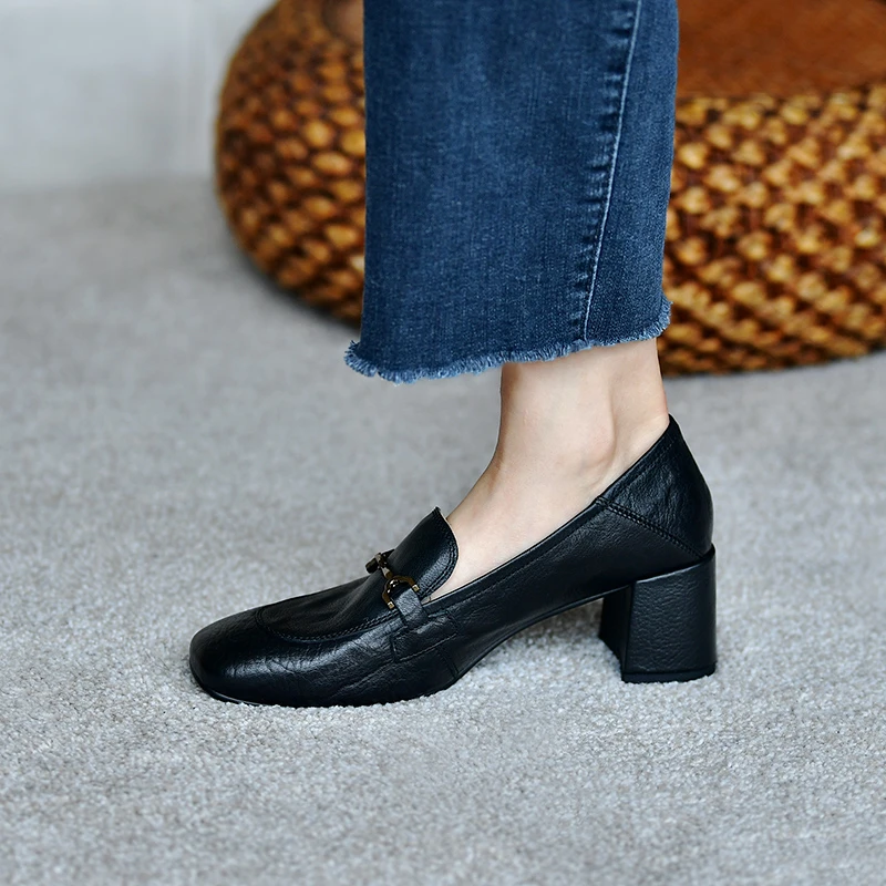 羊皮断码清仓粗跟高跟鞋女新款英伦赫本风乐福鞋复古方头真皮皮鞋