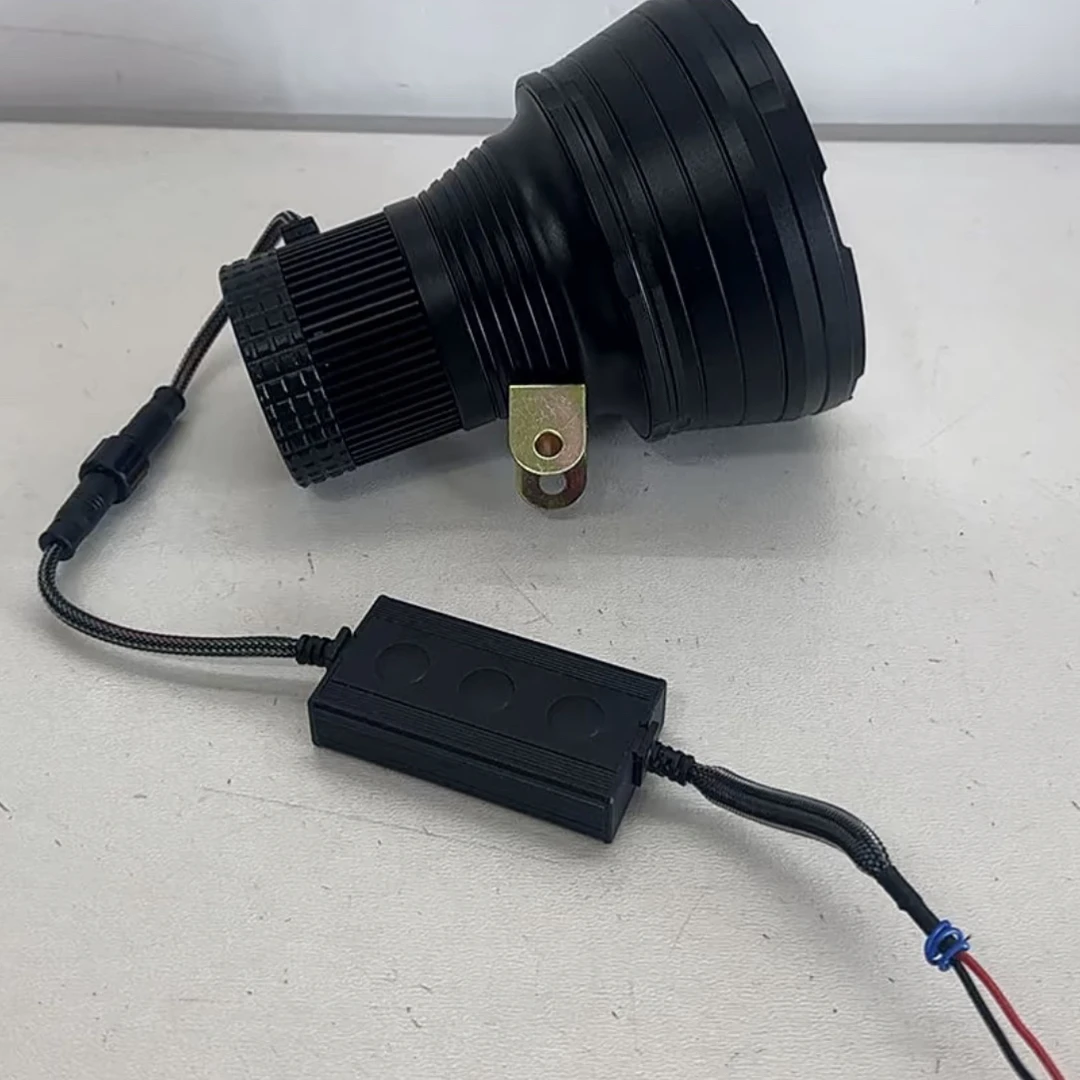 山海户外W450激光一体灯自带绿激光远射户外超亮探照灯外接12伏