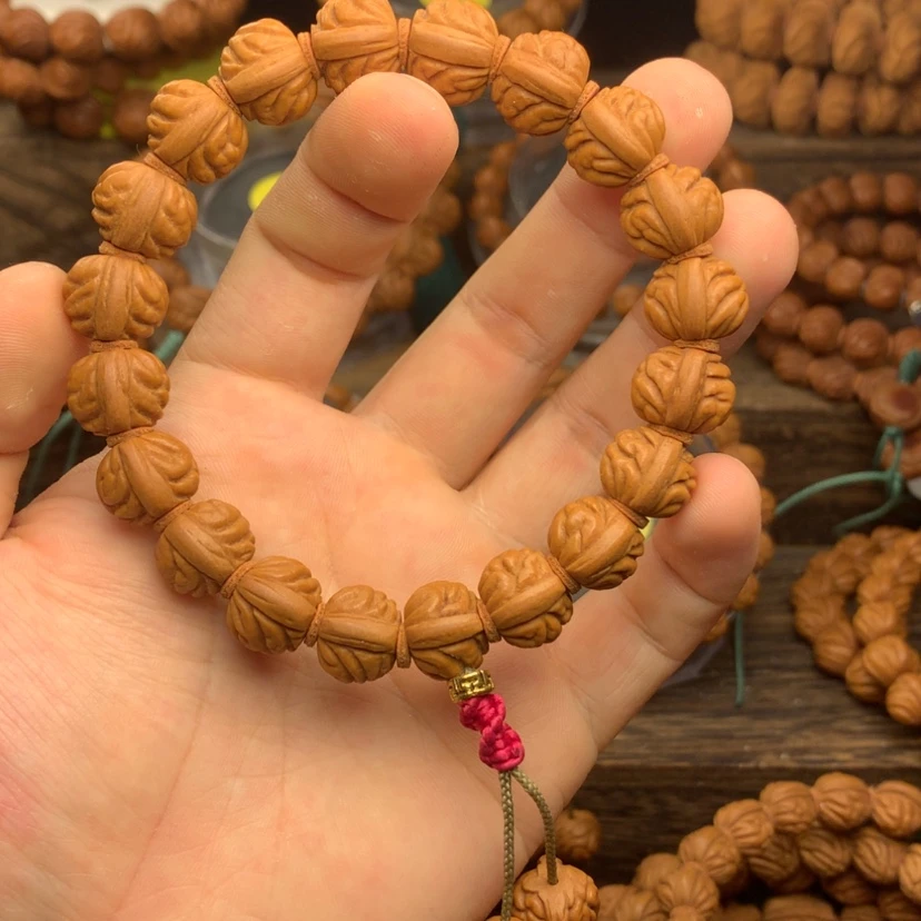 【闪购商品】桃核吊坠鱼**深13野生金禅