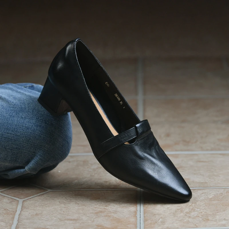 牛皮断码清仓法式复古尖头单鞋女2025春秋新款百搭中跟浅口乐福鞋