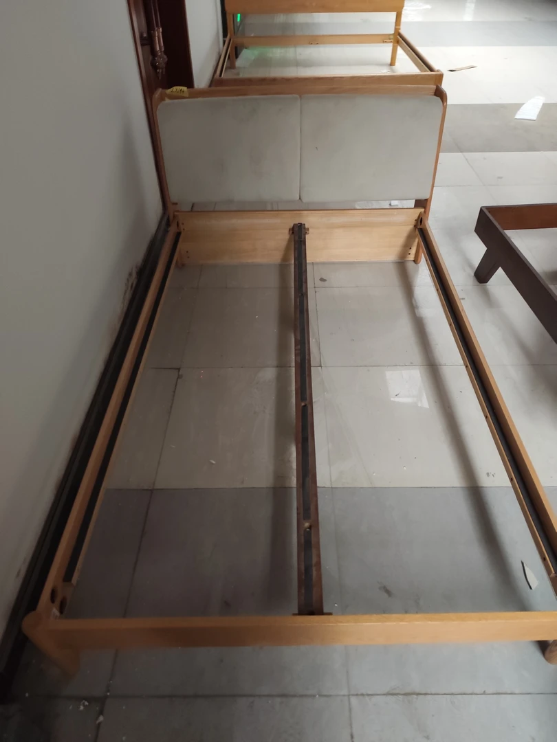 实木床 橡木 130*200 瑕疵无售后