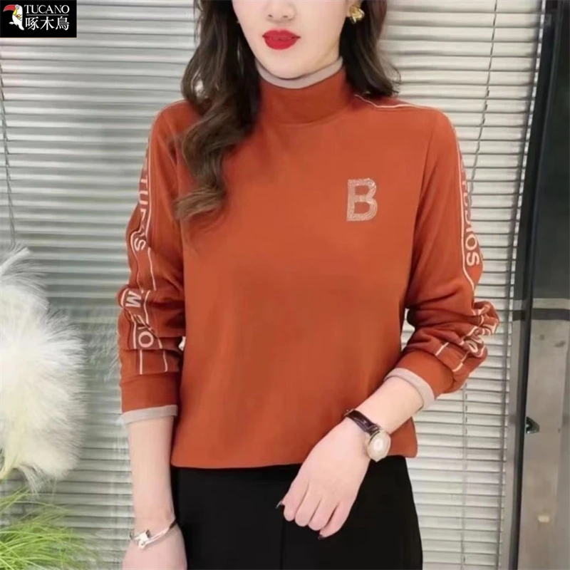 啄木鸟2025年新款印花长袖高领T恤冬季澳绒保暖设计假两件上衣女