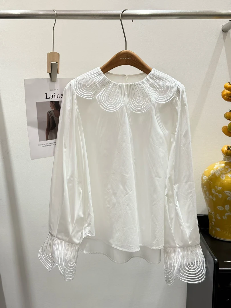 『花瓣衬衫』秋冬新款80支高密贡缎棉绣上衣