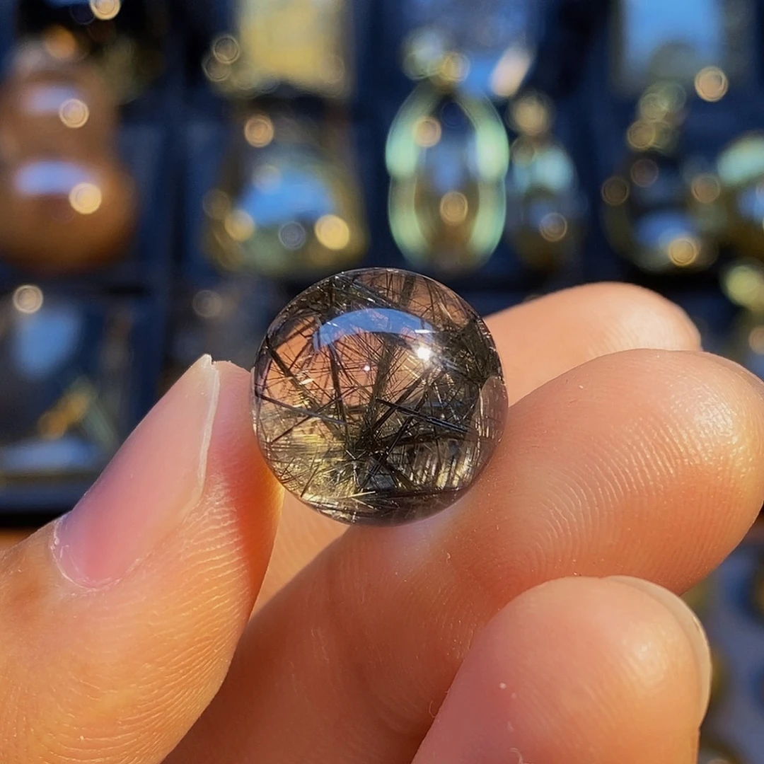 未镶嵌颈饰水晶洋*?天然发晶单珠直径15.3毫米