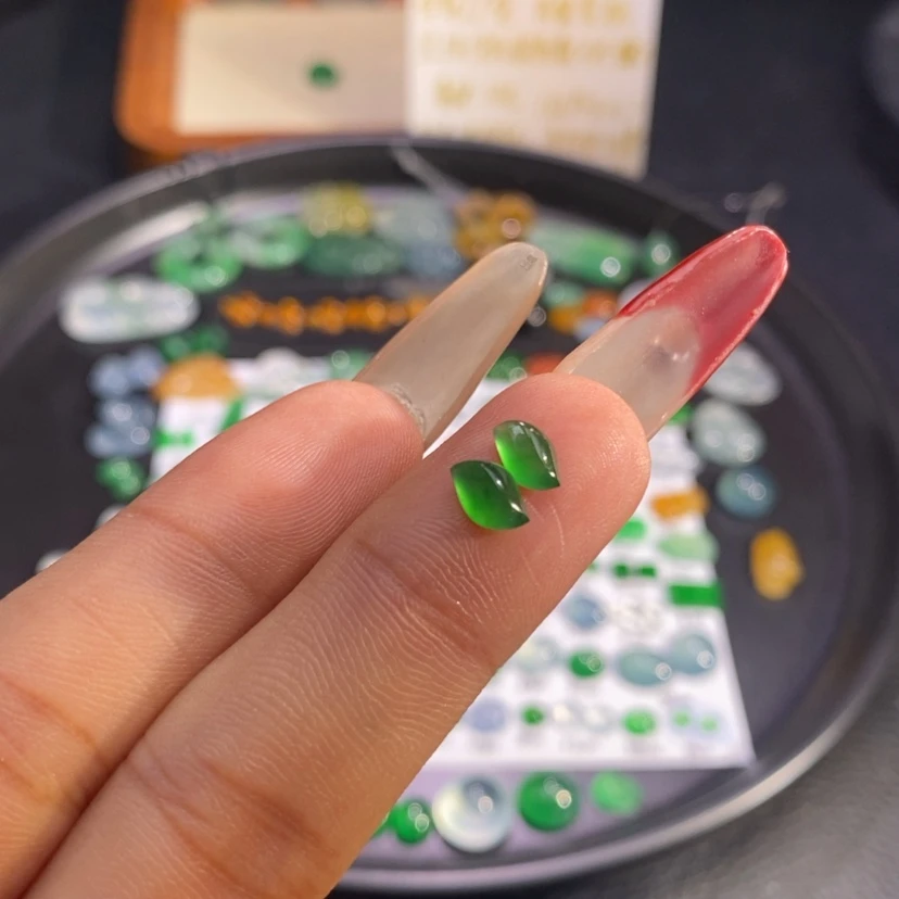 【闪购商品】翡翠挂件未镶嵌随行