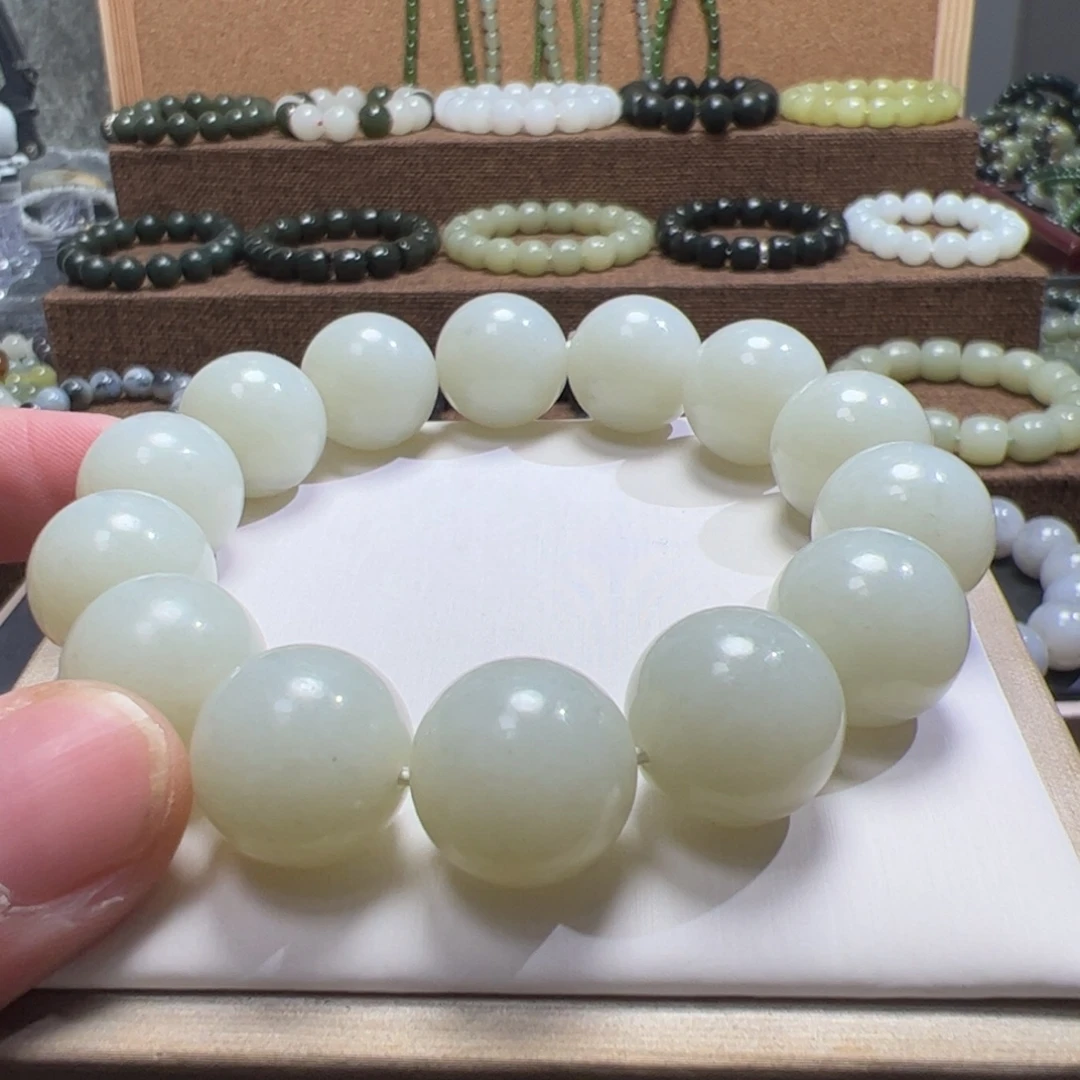 和田玉未镶嵌手链