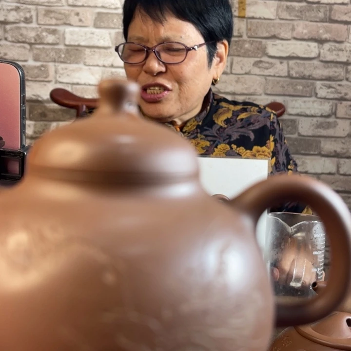 用***4紫砂艺术展是中华传统