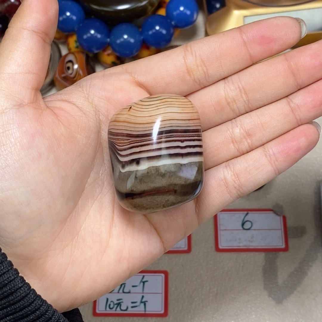 玛瑙/玉髓未镶嵌珠宝奇石