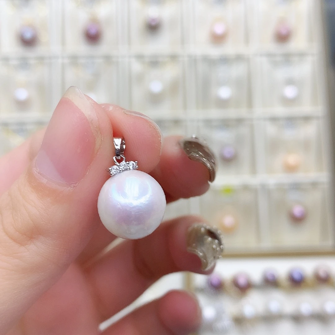 淡水珍珠颈饰合金