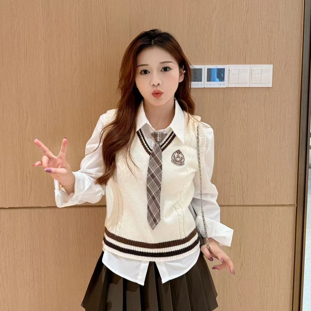 小个子定制新款韩版学院风时尚套装纯色衬衫针织马甲配领带三件套