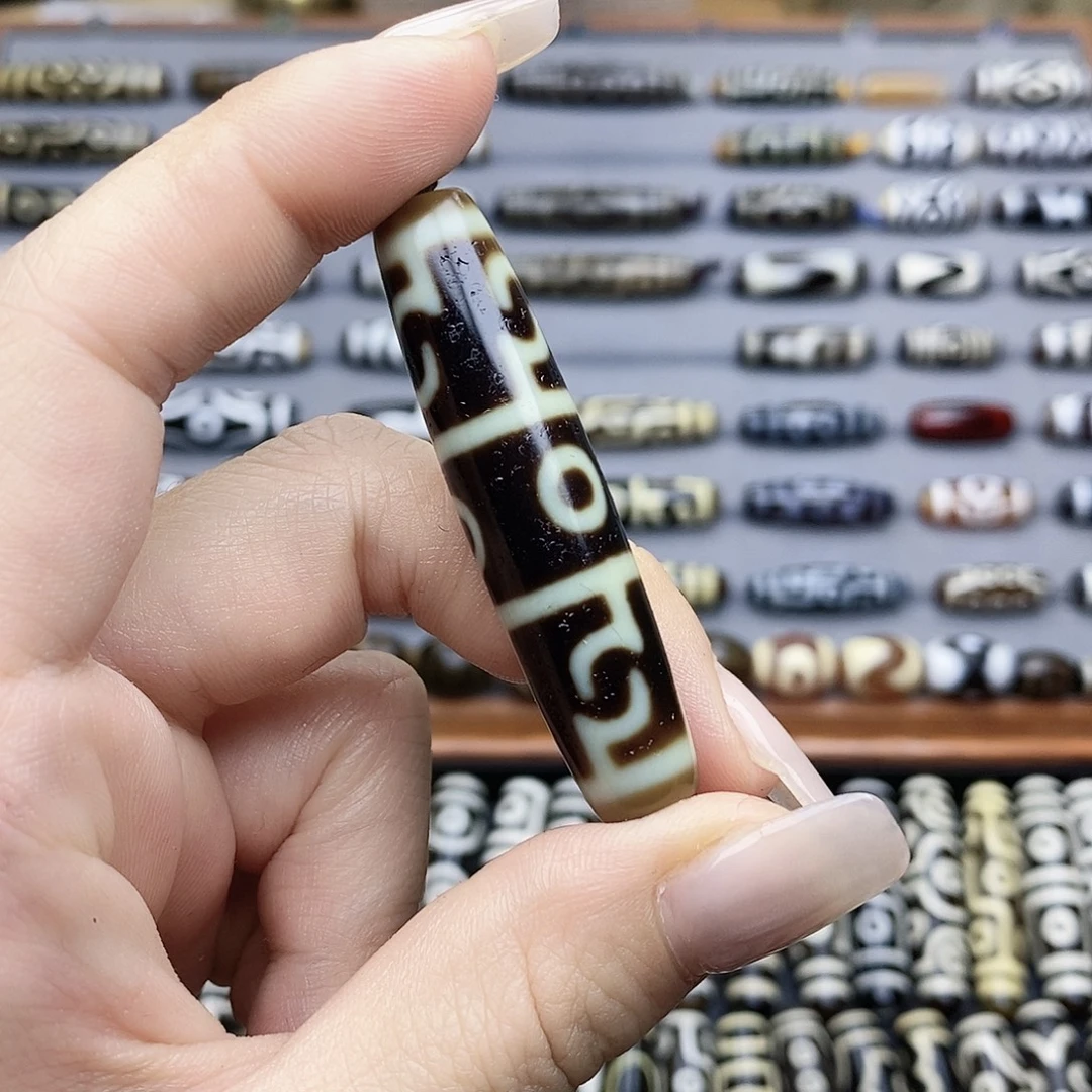 永***店玛瑙/玉髓未镶嵌颈饰