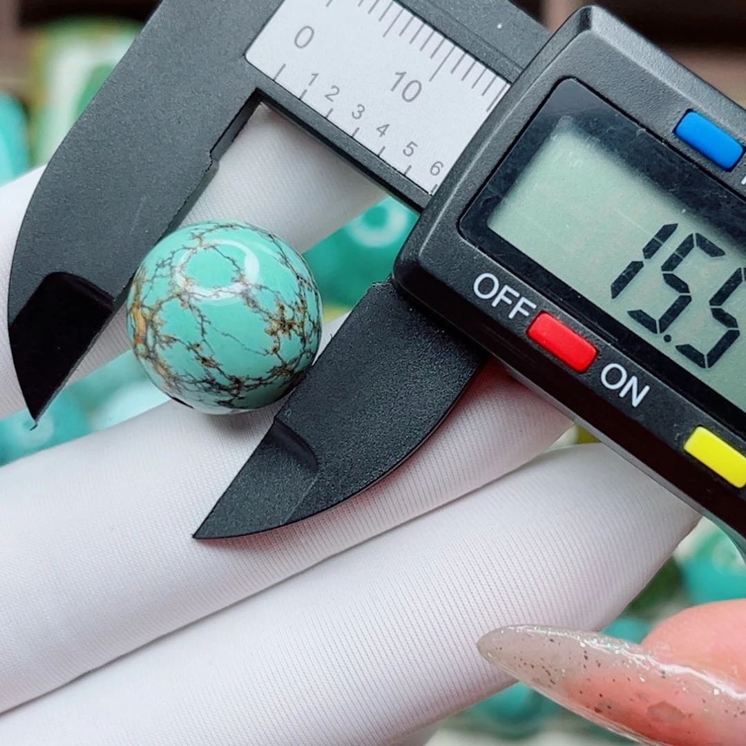 绿松石未镶嵌原矿