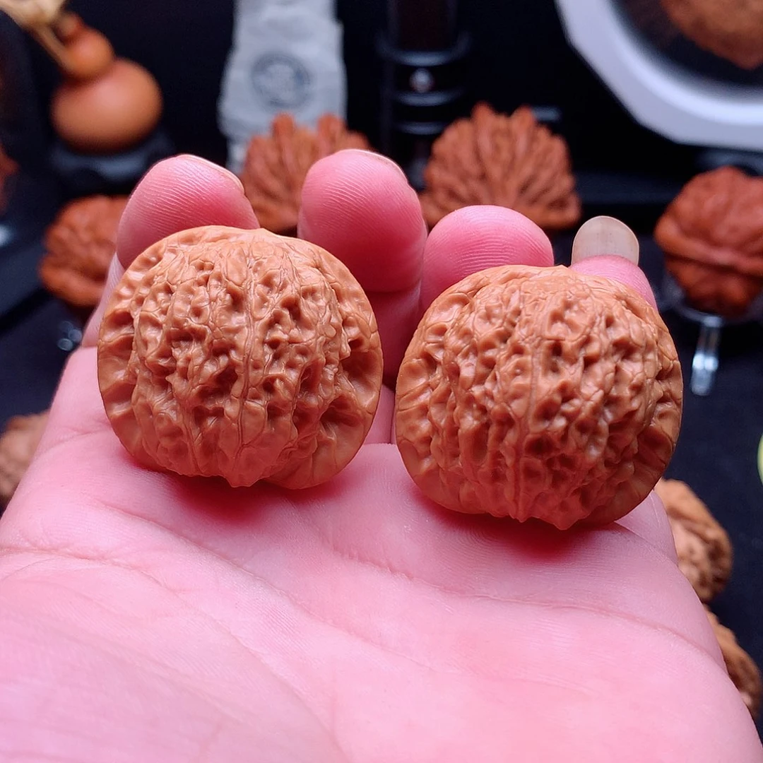 把件文玩核桃血麒麟