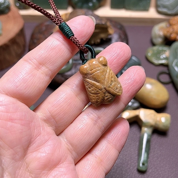 岫岩河磨玉（透闪石质玉）手绳未镶嵌