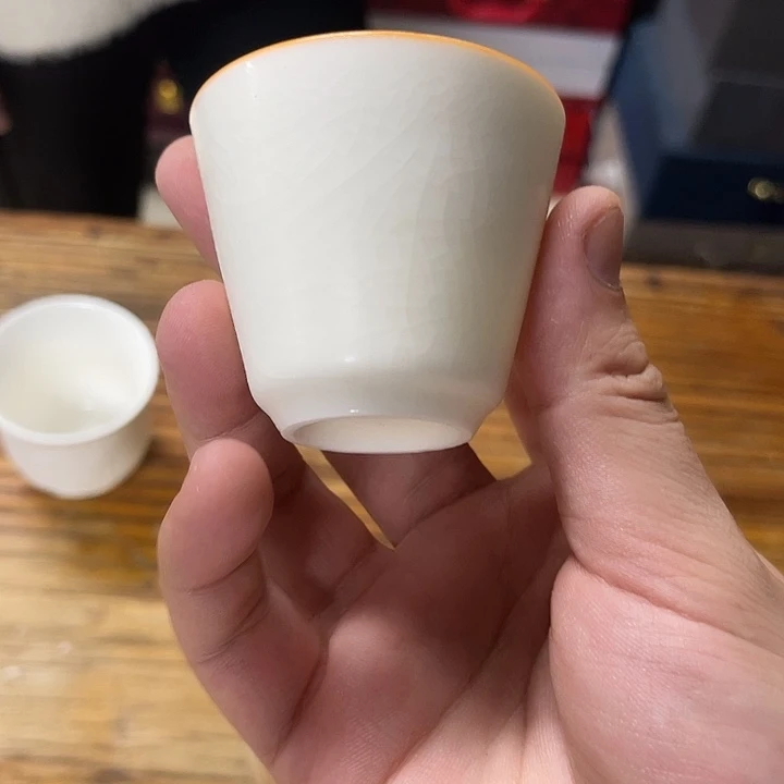 孤品茶具套装等。