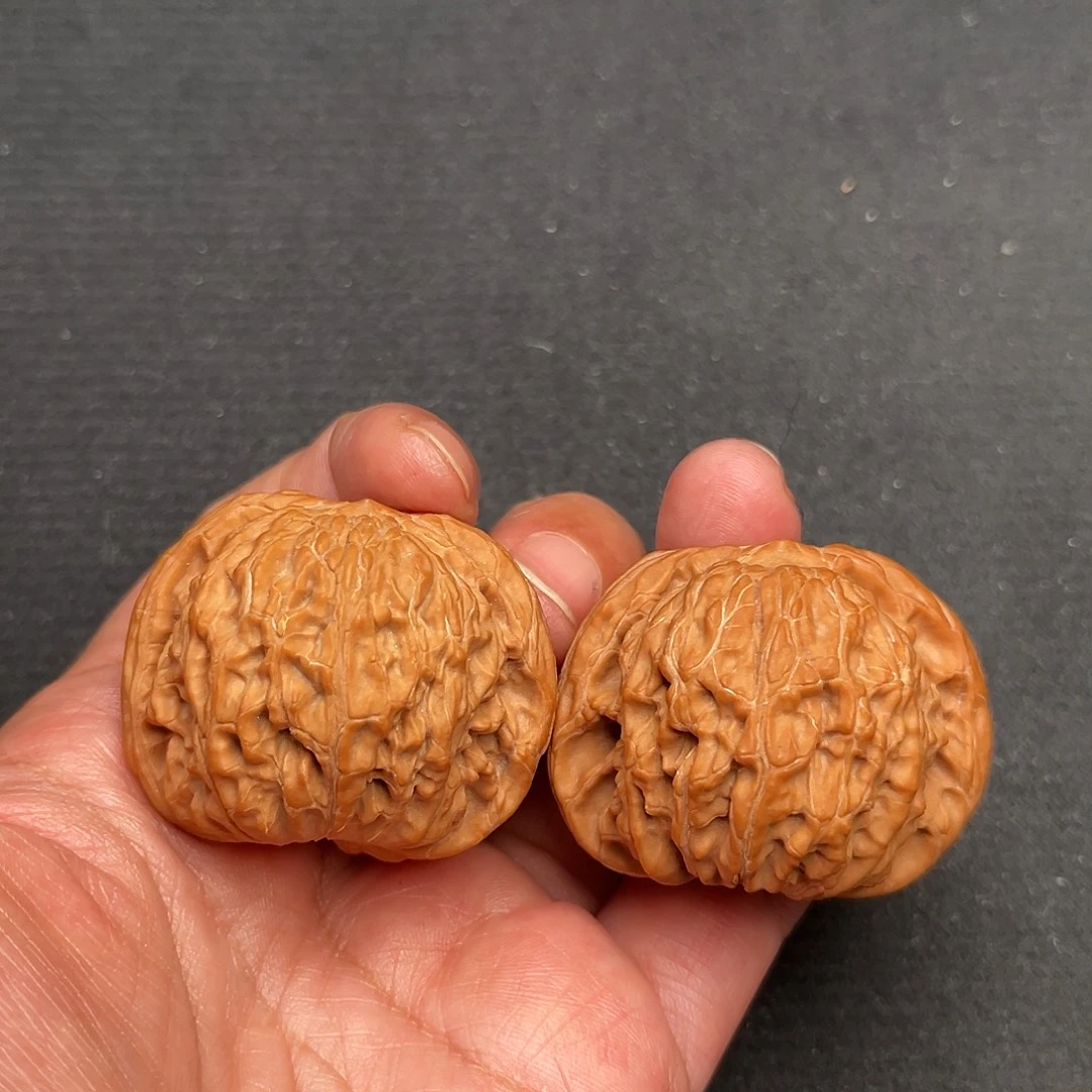 把件桃核43×38全品头茬平谷老树红皮磨盘A506