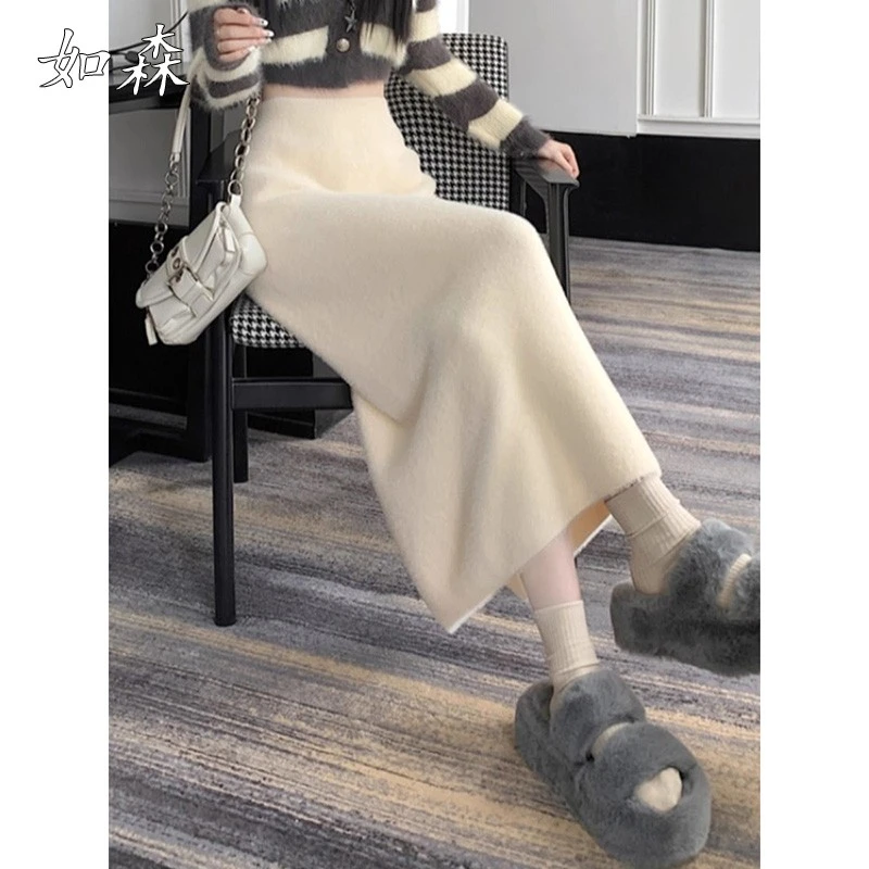 秋冬高级感开叉针织半身裙女冬季加厚直筒包臀裙白色高腰a字长裙