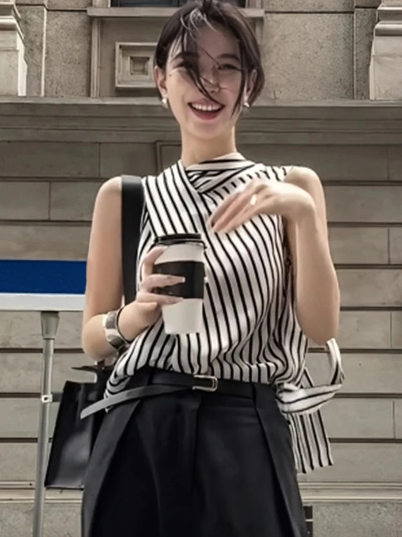 法式轻奢无袖条纹衬衫女2025夏季新款小众气质飘带显瘦上衣60050#