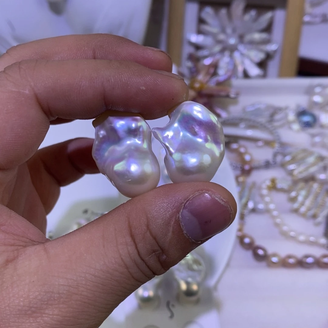 蛋***酱淡水珍珠银S925镶嵌耳钉