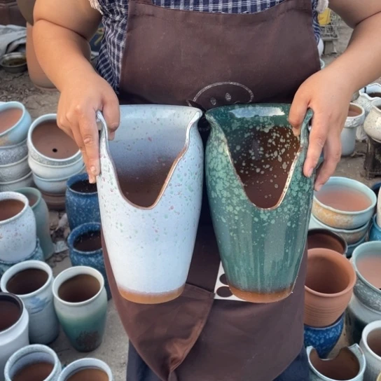 紫砂花盆口14高27瑕疵瑕疵