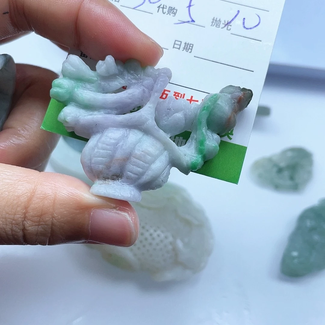 龙***馆定制翡翠未镶嵌翡翠