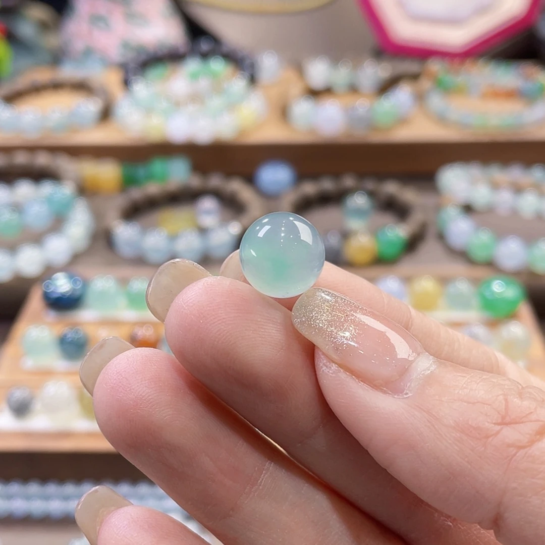 【闪购商品】翡翠颈饰未镶嵌11.8薄荷