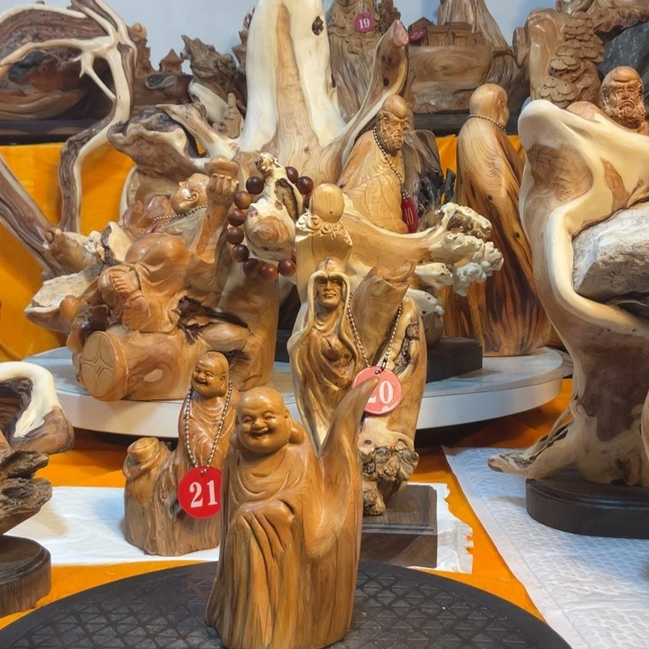 柏木（崖柏）崖柏  弥勒