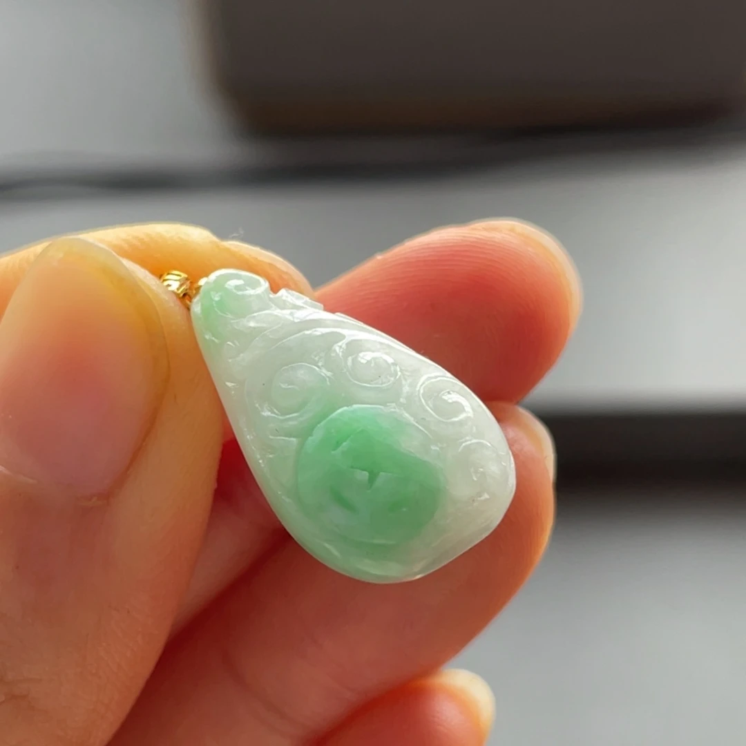 翡翠颈饰18K金镶嵌不退换