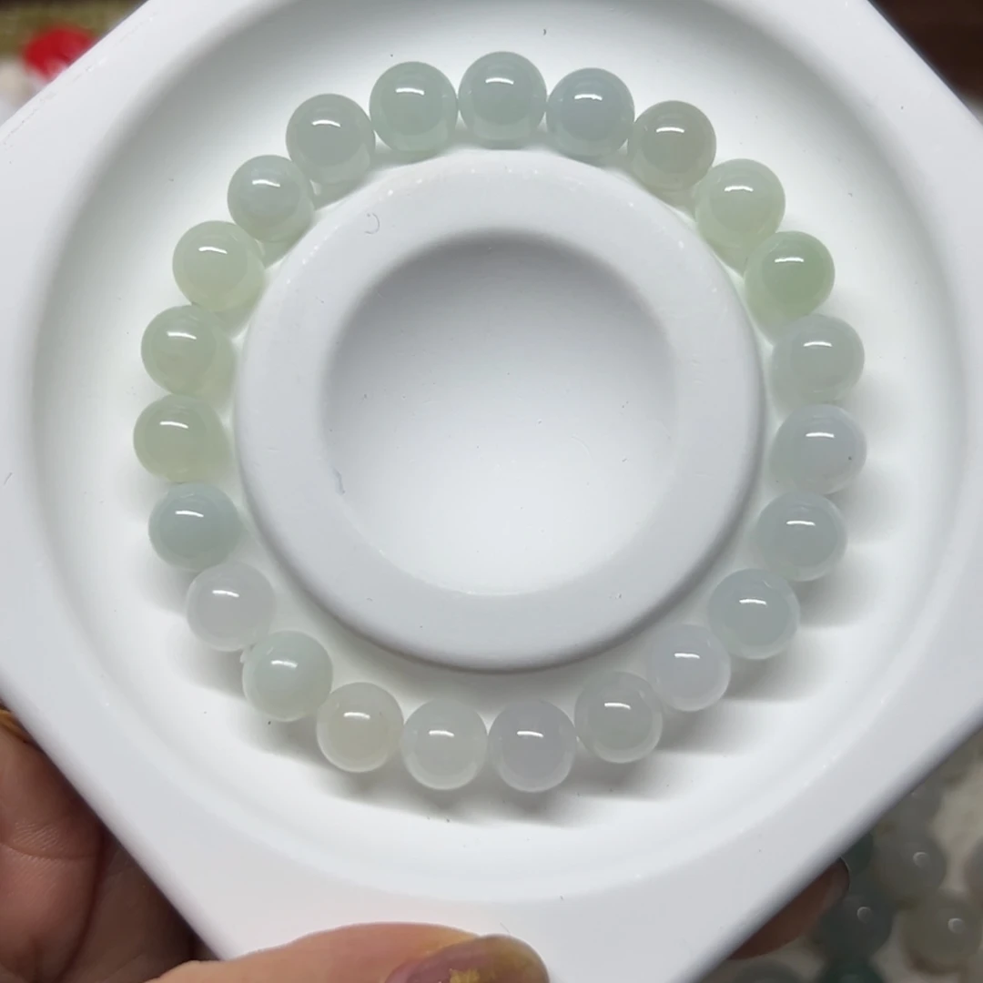 定制翡翠未镶嵌卡八