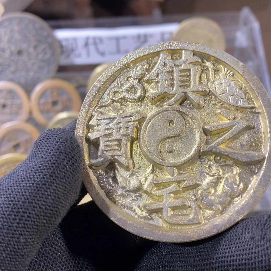 四***月翻砂铸造现代工艺品