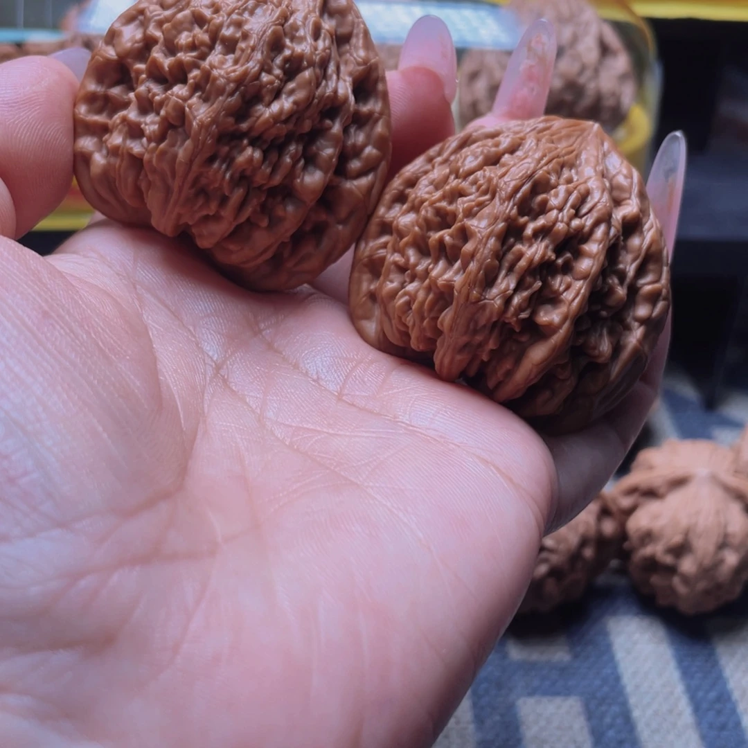 核桃46虎头王文玩