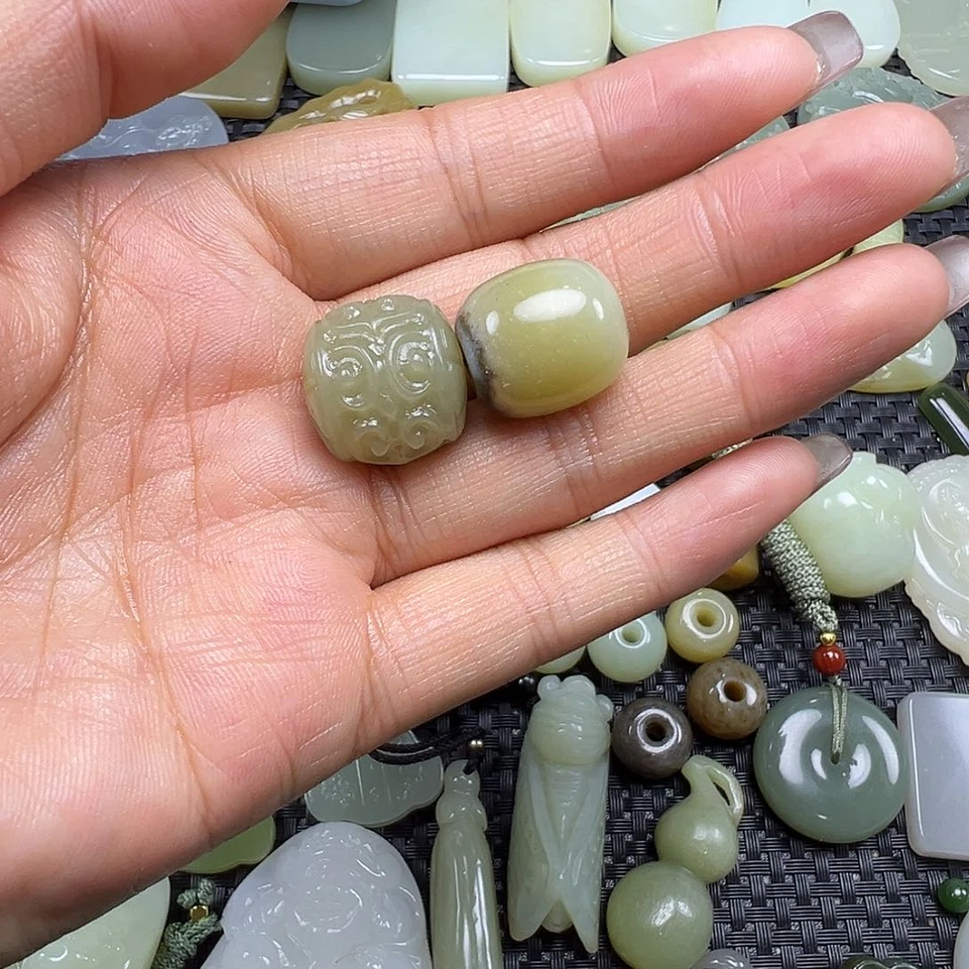 和田玉未镶嵌颈饰买断价，不退不换