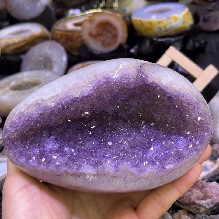 水晶珠宝半成品未镶嵌福利抛光洞