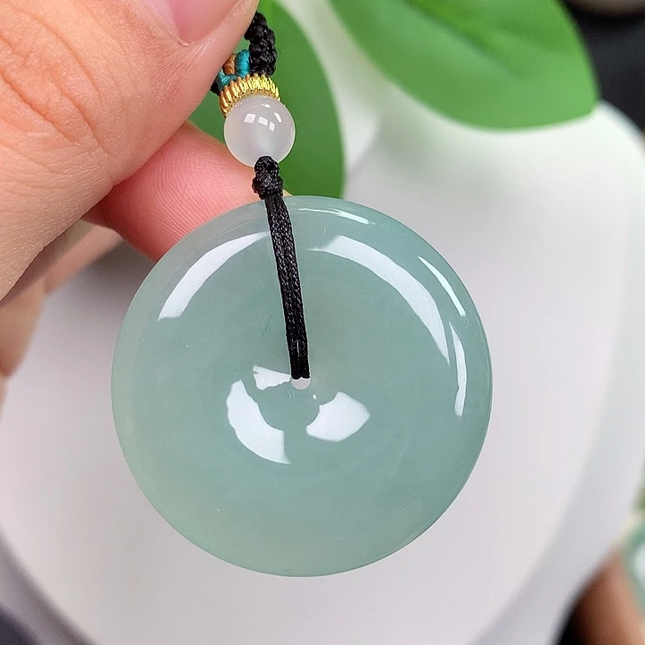 翡翠未镶嵌颈饰平安扣 32.7x6.3mm