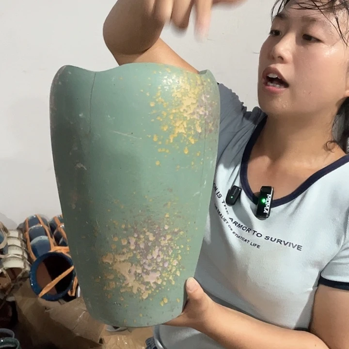 瑕疵红陶18/31一个颜色随机