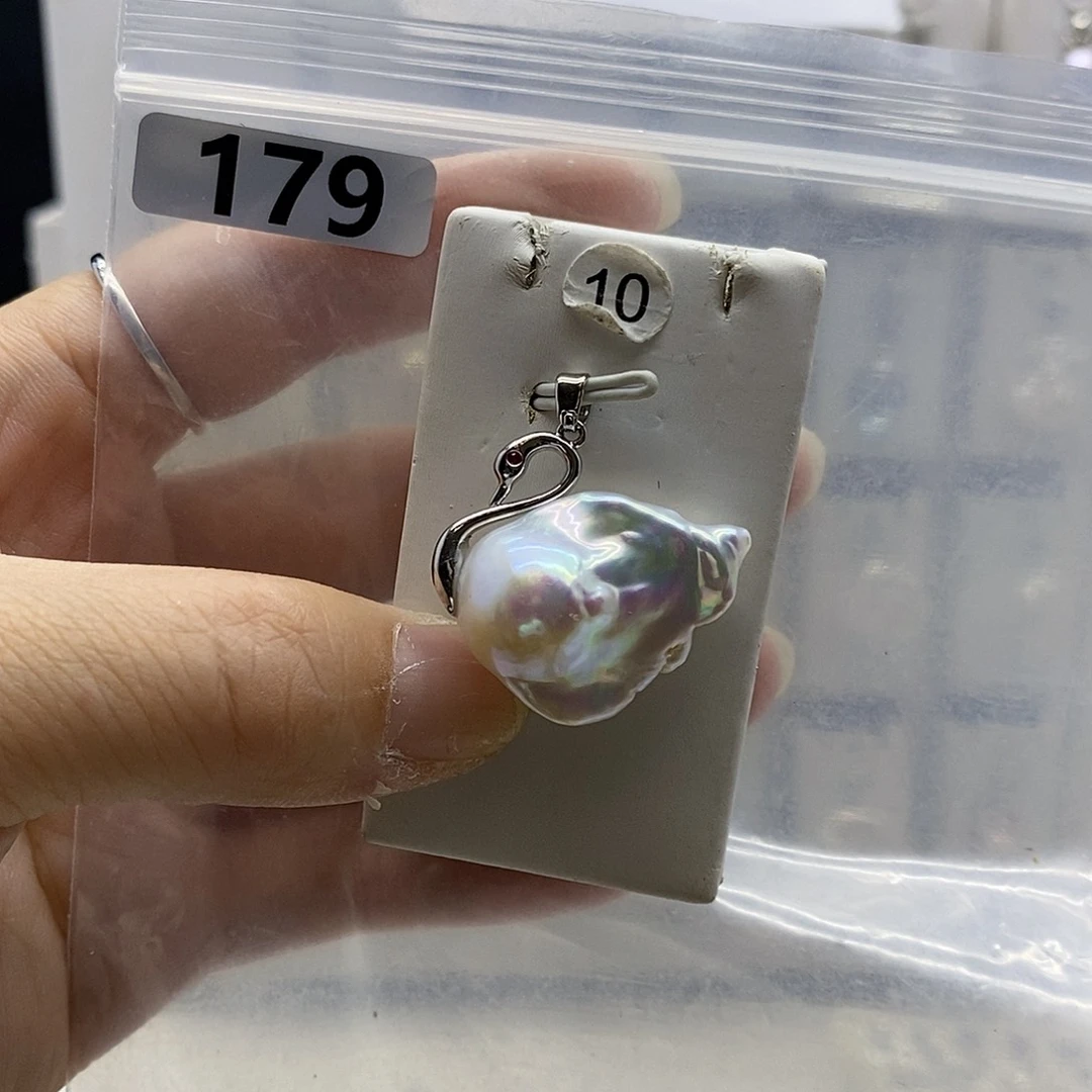 合金耳饰淡水珍珠