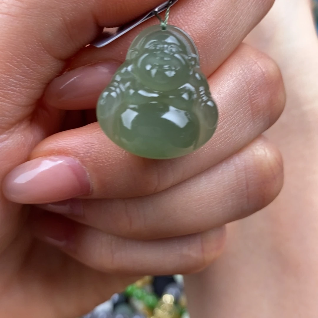 和田玉未镶嵌吊坠(不含链)冰底荧光无结构佛公