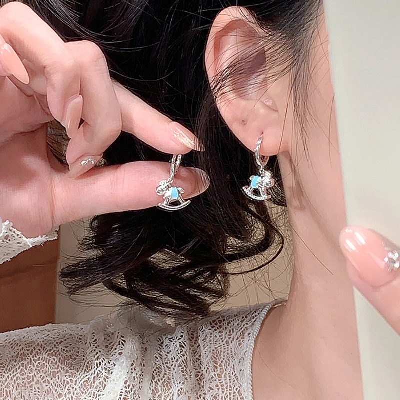 铜合金耳饰 EH401旋转木马耳饰耳钉女小众设计感可爱甜美耳环耳饰