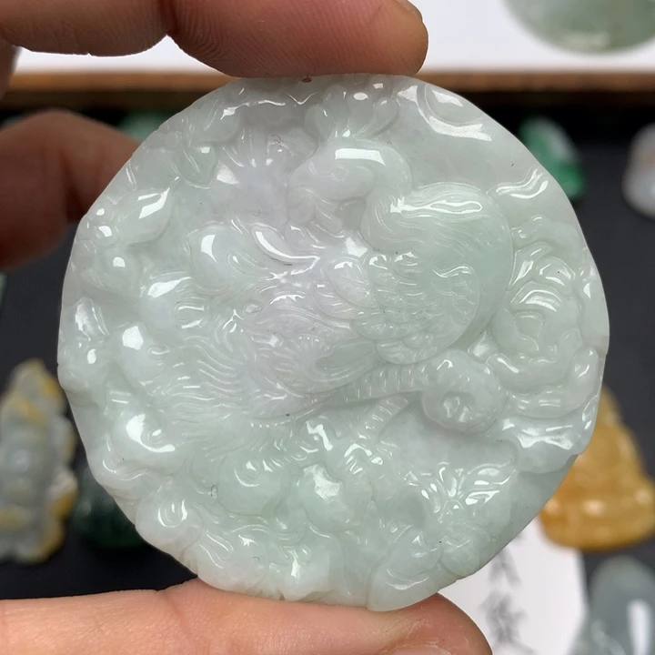 翡翠未镶嵌颈饰天然A货翡翠