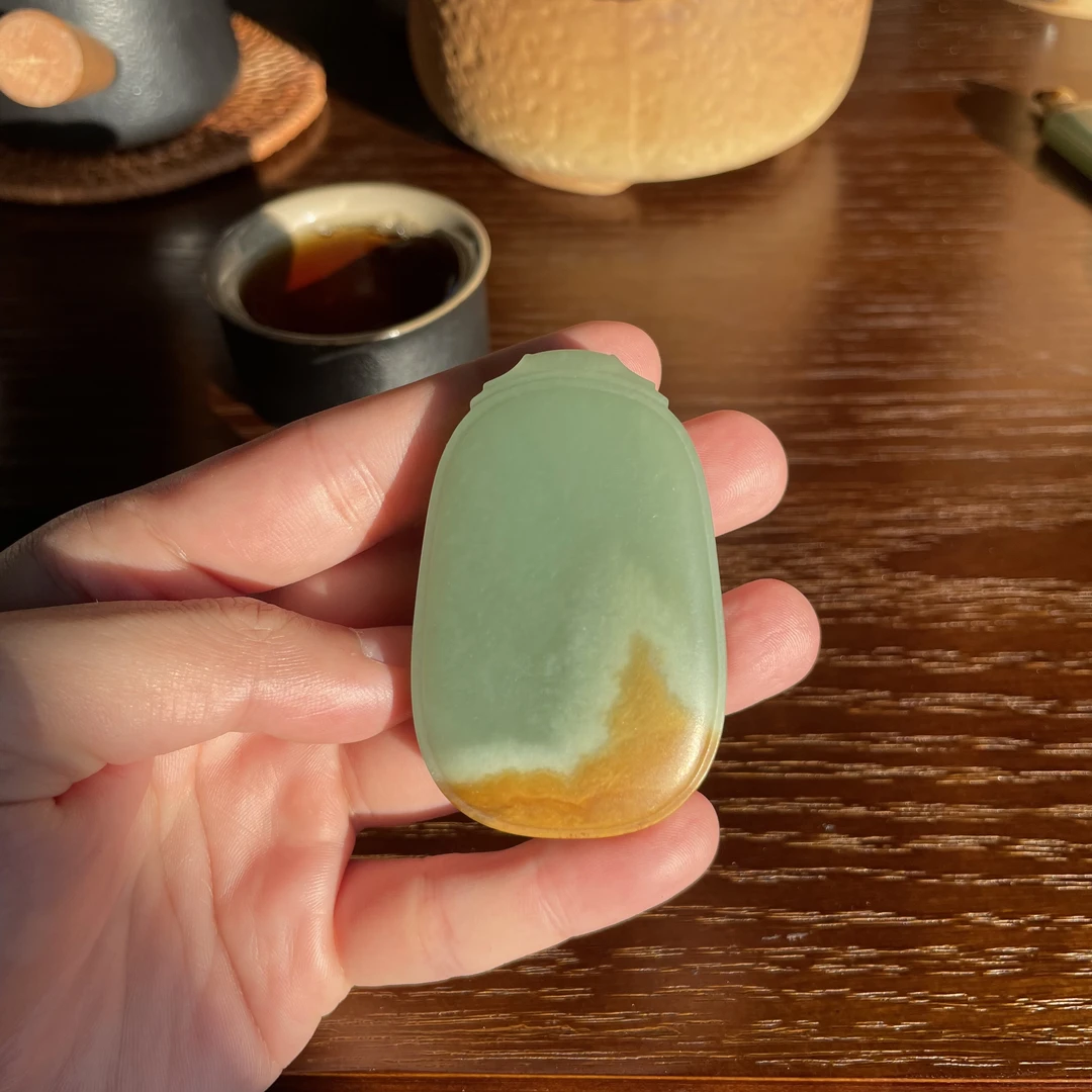 析木河磨玉段树林明星料61克平安无事牌皮色一绝苏派工艺微结构