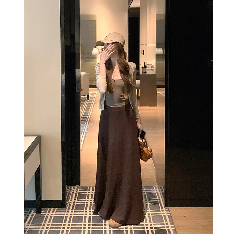 慵懒松弛感高腰垂感半身裙女秋季2025新款百搭休闲后开叉a字长裙