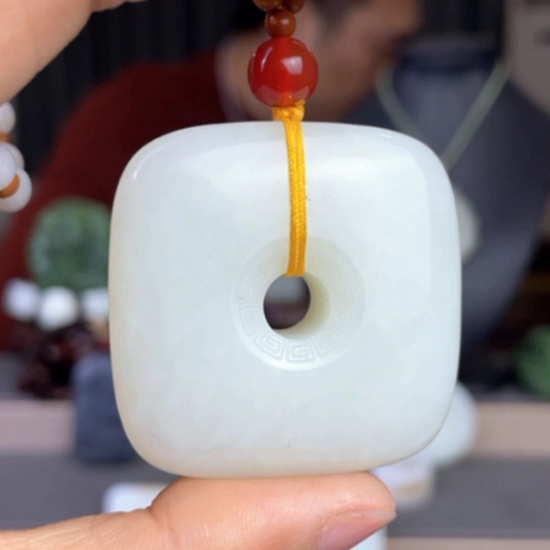 【闪购商品】和田玉颈饰未镶嵌