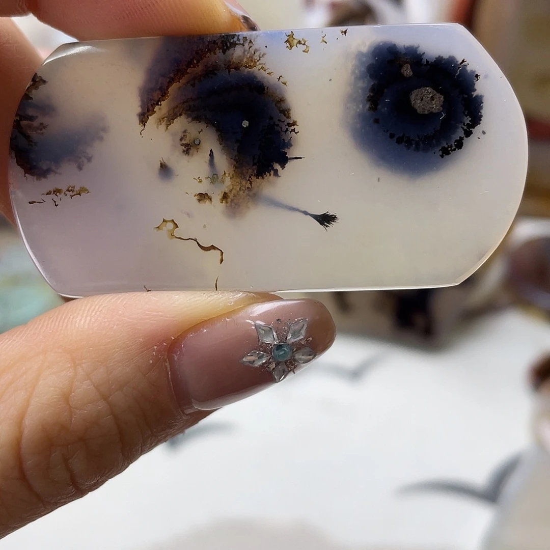 玛瑙/玉髓未镶嵌珠宝半成品