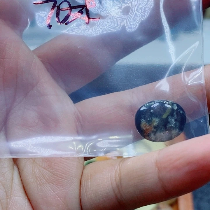 水晶颈饰未镶嵌神****云水晶