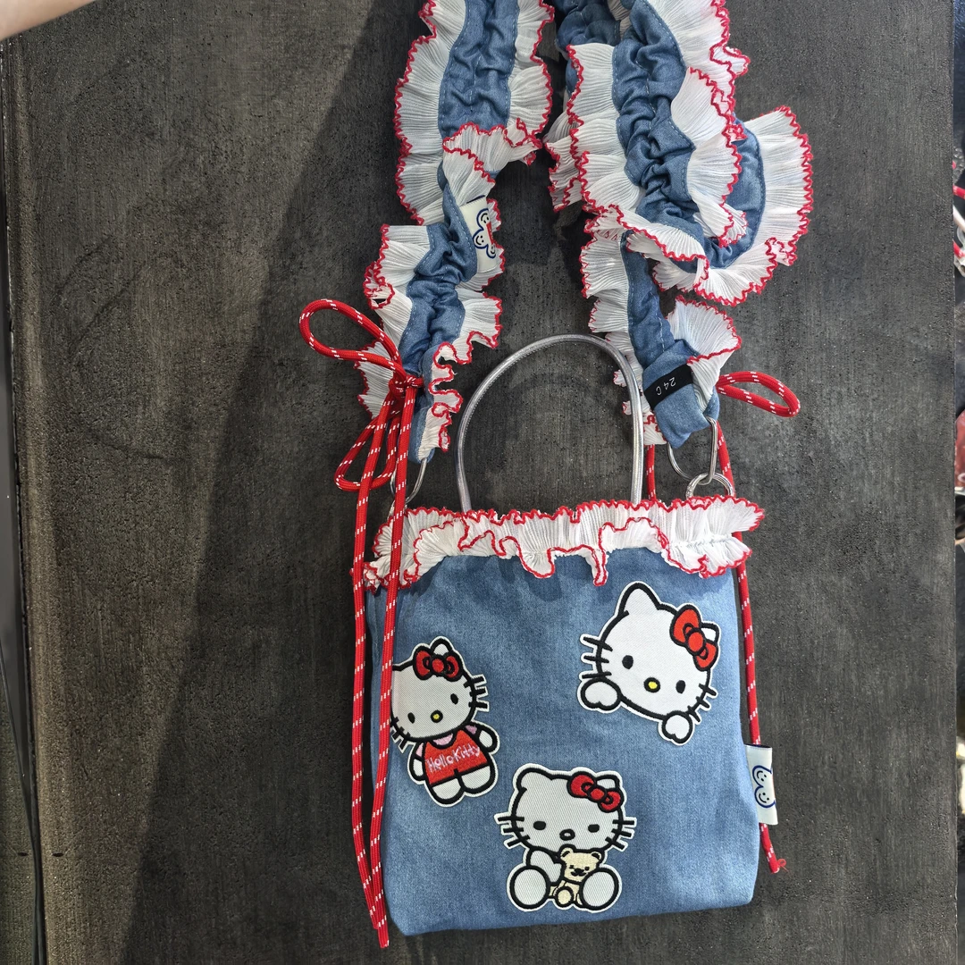 BB297蓝色牛仔KT猫咪花边包包
