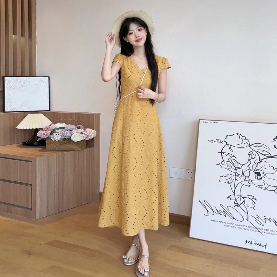 【清仓+运补5米】黄色镂空v领短袖连衣裙子女风格衣服长裙5161